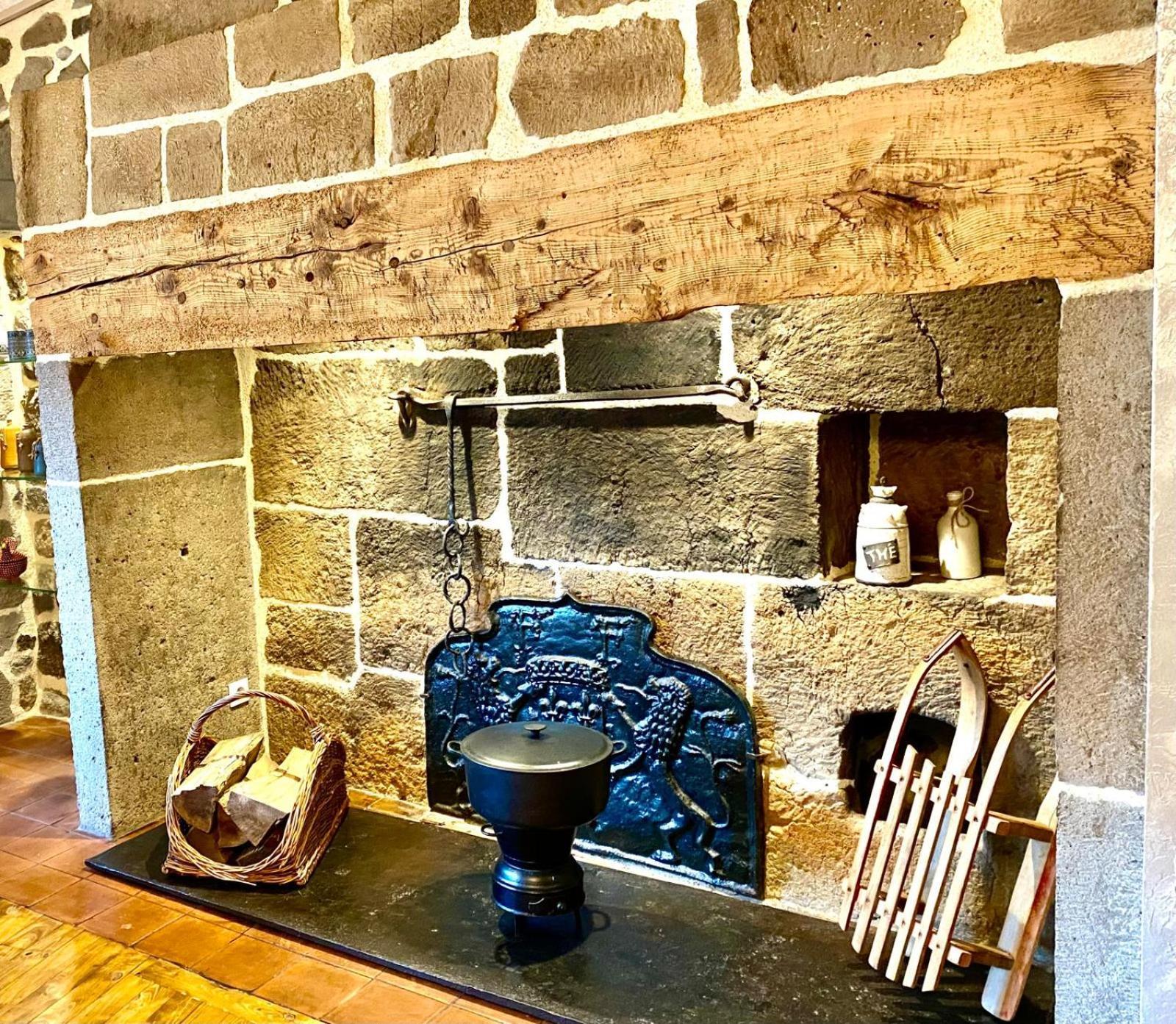 Hotel Restaurant Du Plomb Du Cantal ミュラ エクステリア 写真
