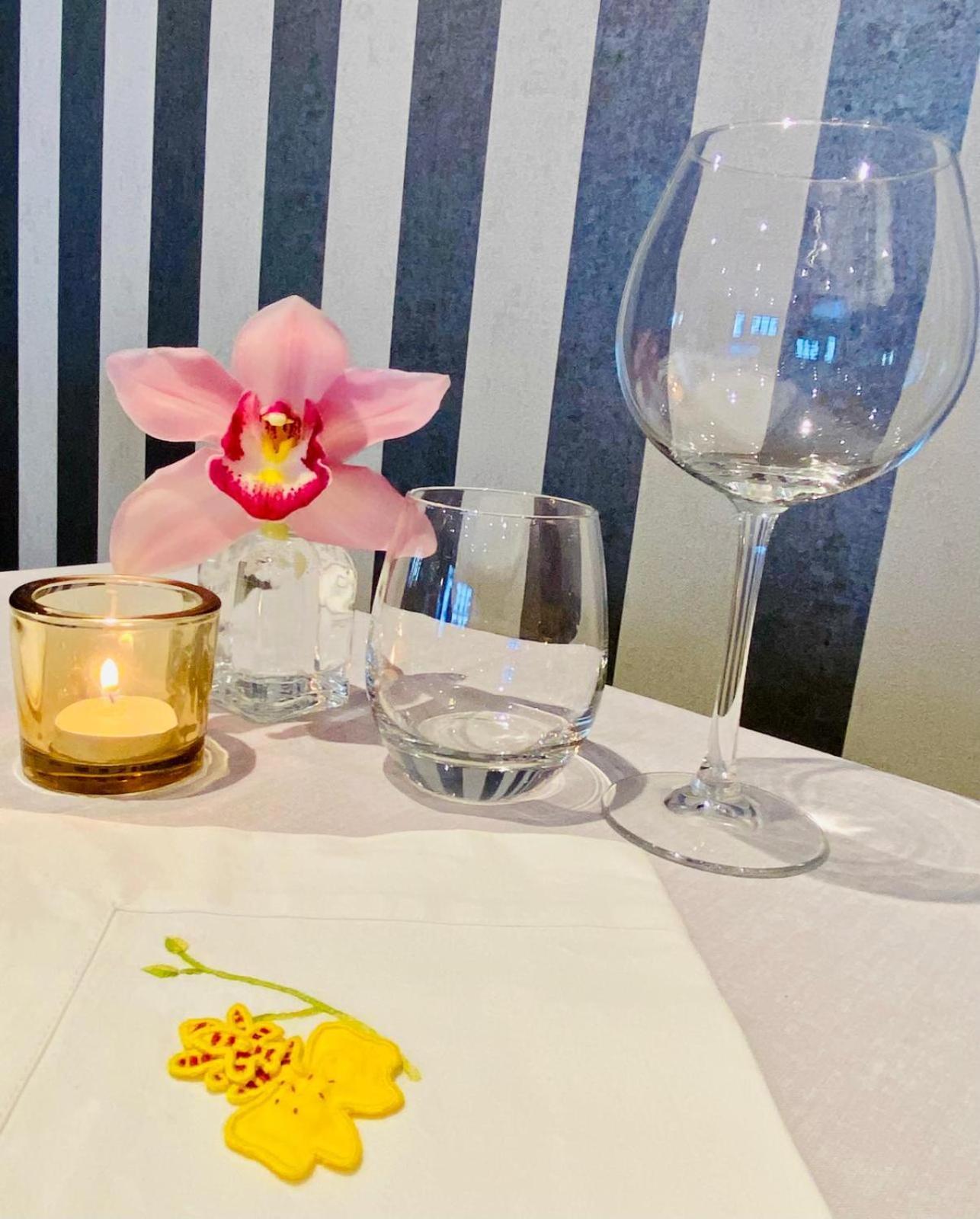 Hotel Restaurant Du Plomb Du Cantal ミュラ エクステリア 写真